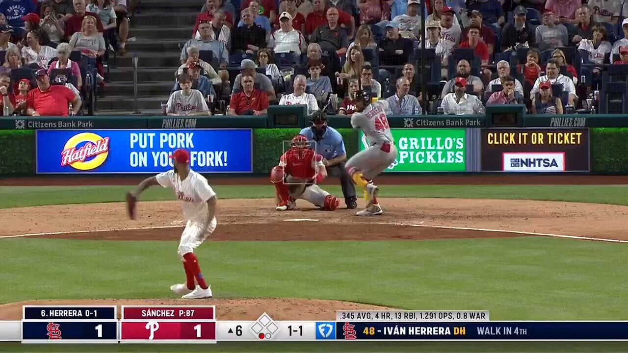 MLB - Ivรกn Herreras 108-MPH shot gives the @Cardinals the lead ๐