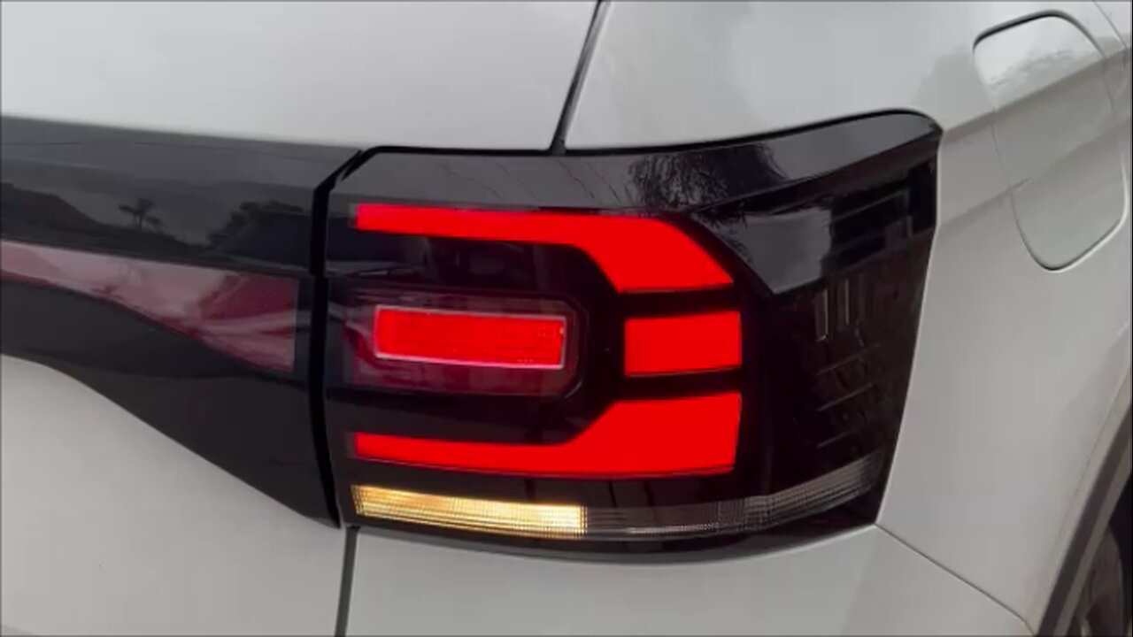 How to Replace the Reverse Globe in a 2023 Volkswagen T-Cross