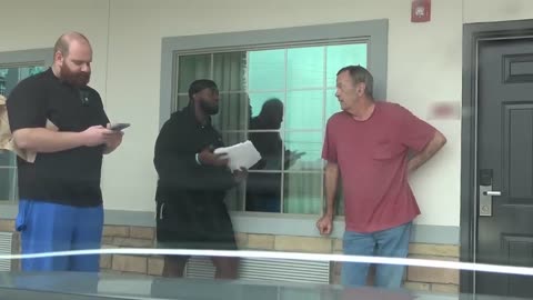 50-Year-Old Caught At His Motel Room Has Talked To Numerous Children w/ Jidion