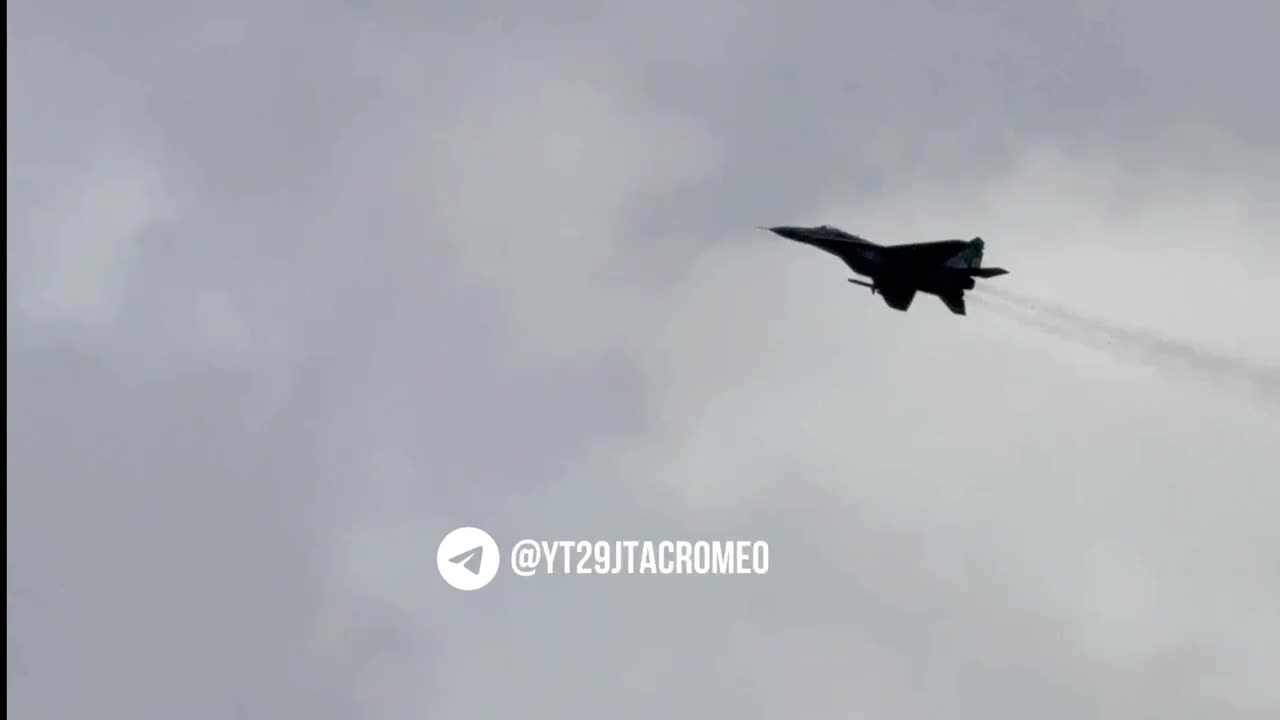 βοΈπΊπ¦The Air Force MiG-29 launches AGM-88 HARM anti-radar missiles.
