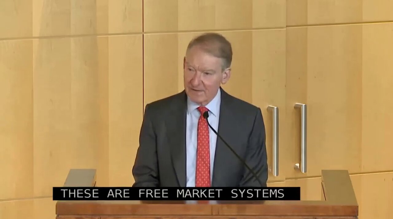 SEC Chairman Paul Atkins explains why his policy towards Bitcoin & Crypto is a 180 from Genslers 🪙