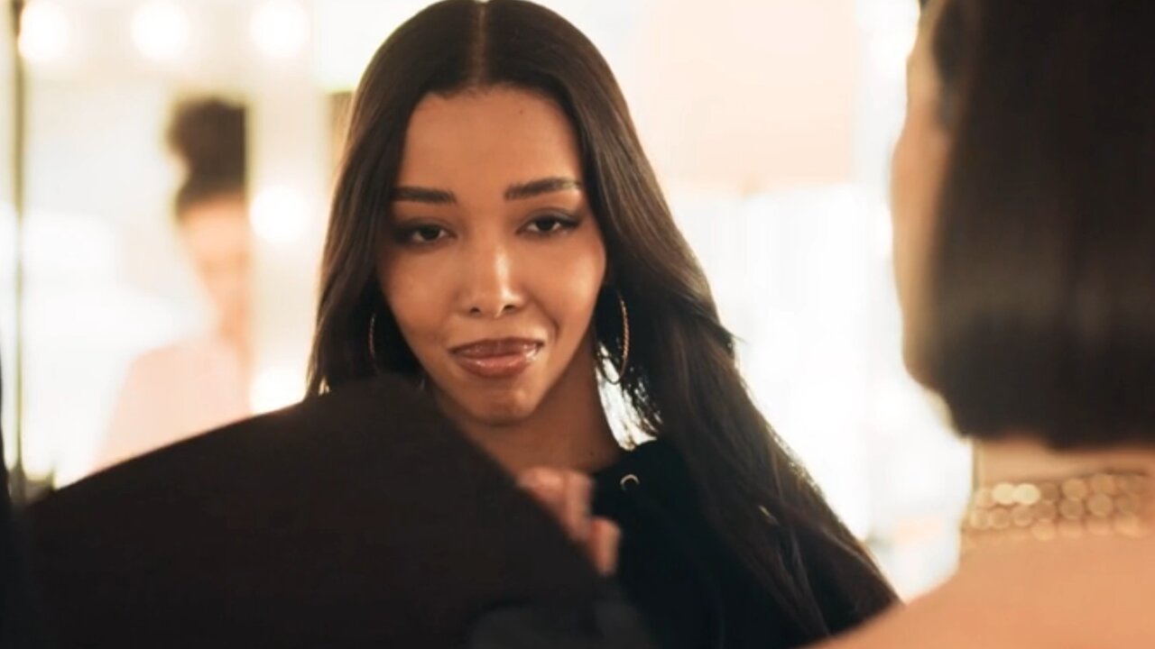Black Supermodel is jealous of Pretty while model