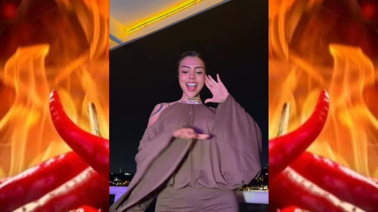 💃 Dancing On The Balcony 💯🔥