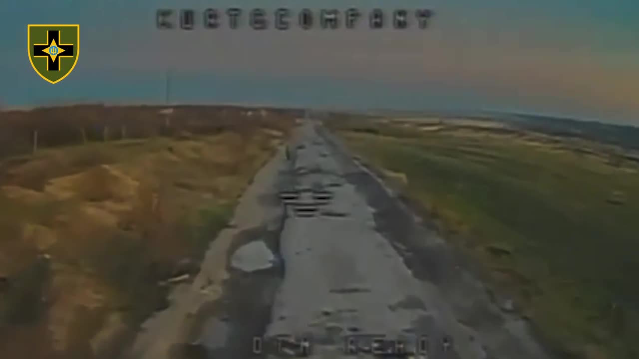 π₯ A grandiose blow-up of a Russian motorcycle with its banzai rider in the Kostyantynivka