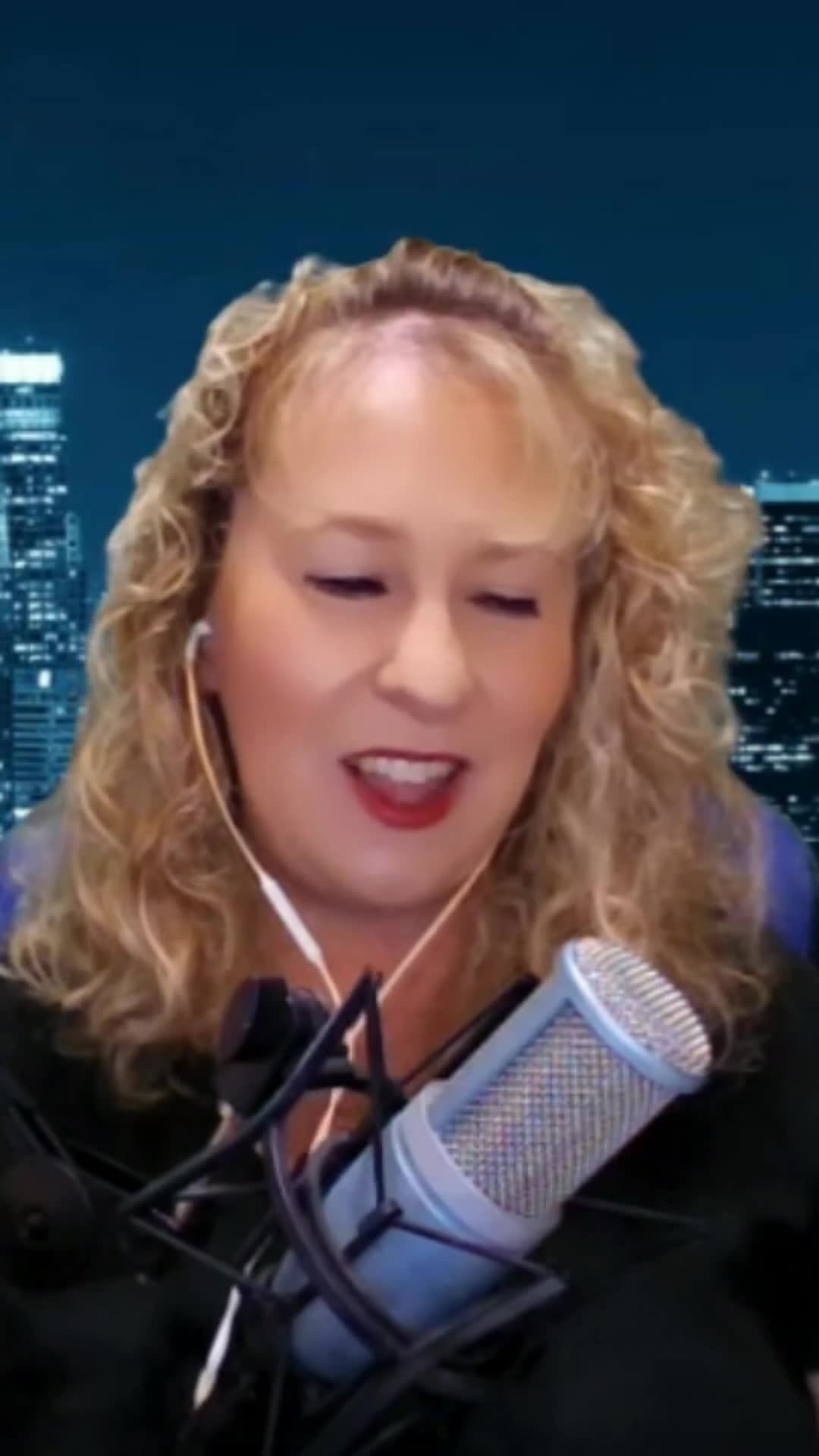 Join the Amber Mae Show_s Friend Circle for Exclusive Insights!