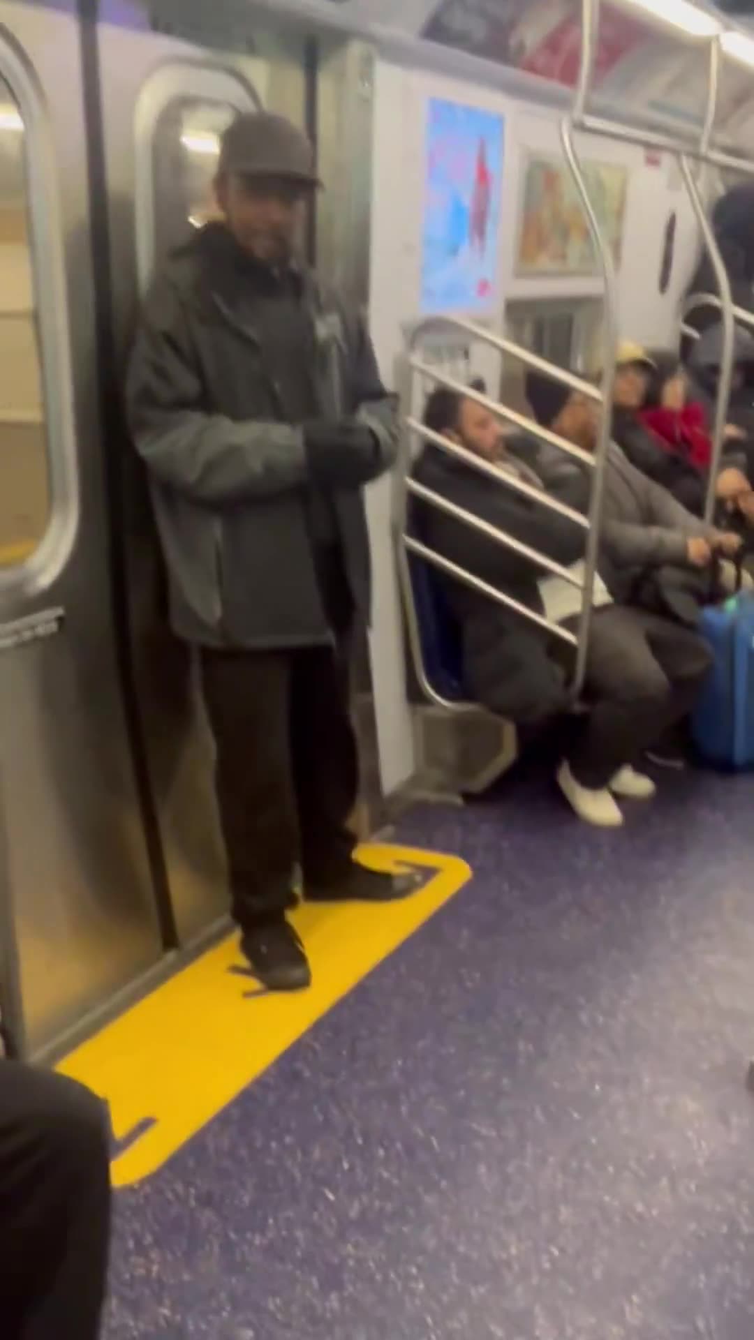 Right Angle News Network - BREAKING - A black man on the NYC subway is going viral after losing ...