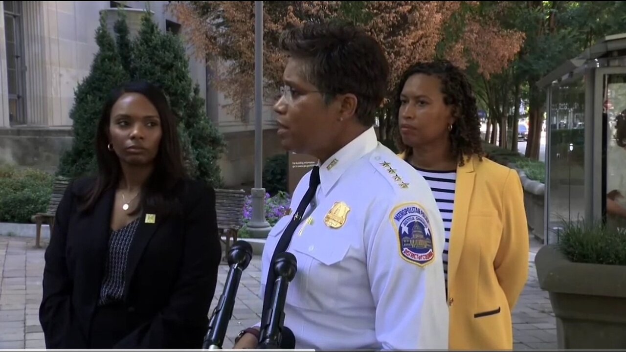 DC Police Chief Doesnt Know What Chain Of Command Means