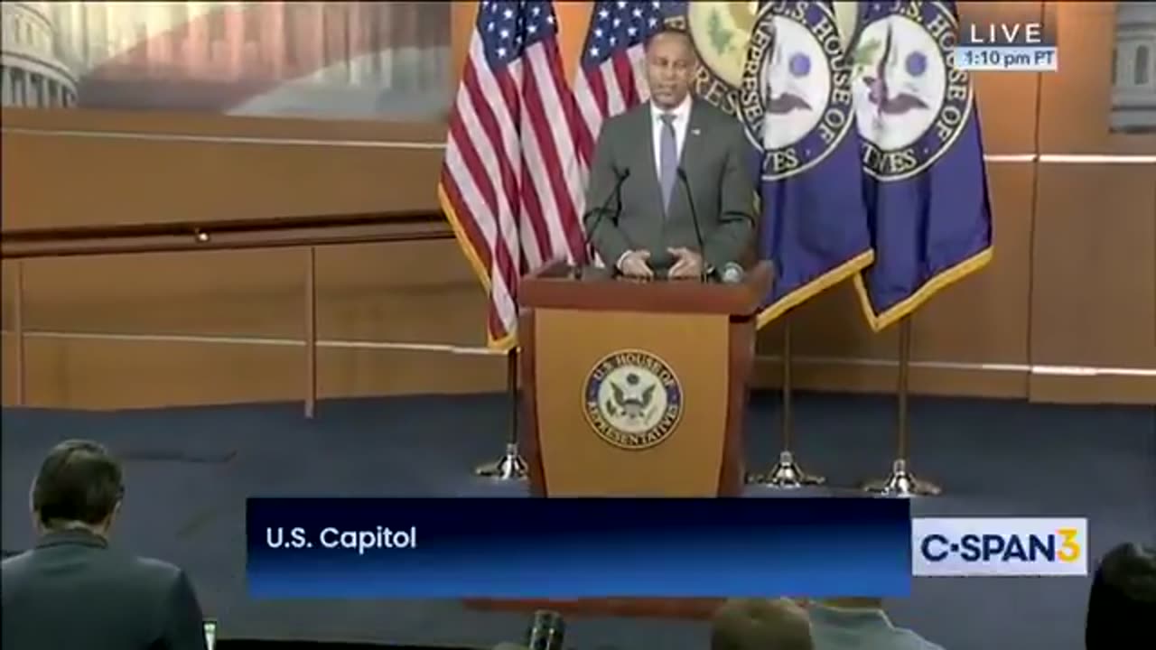 Hakeem Jeffries Accuses Republicans of Pushing ‘Conspiracy Theories’ About Bidens Health