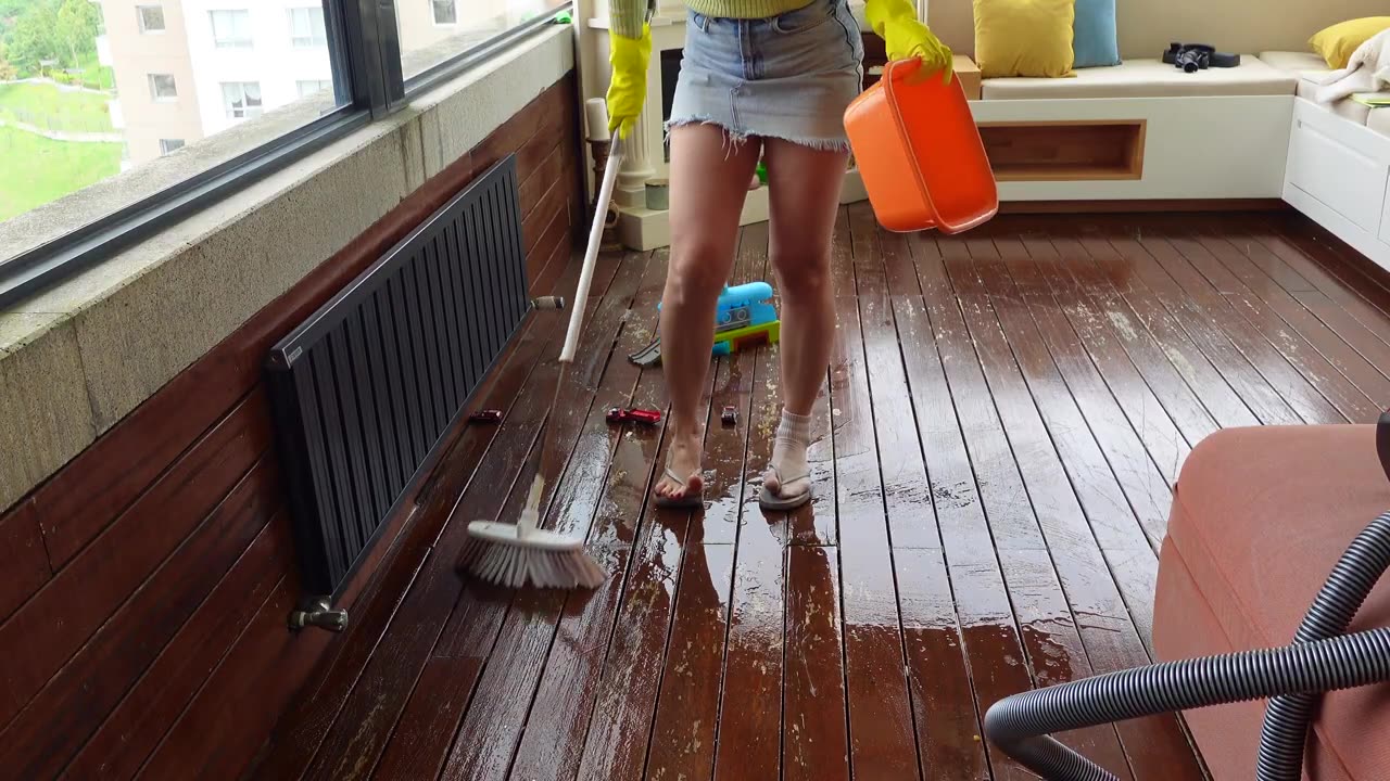Terrace Cleaning Routine | Dust Removal & Scrubbing the Floor