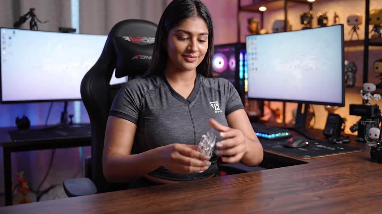 ASMR Girls - Curvy Gamer Streamer - Fashion Model - Viral AI Girl Bedroom Setup