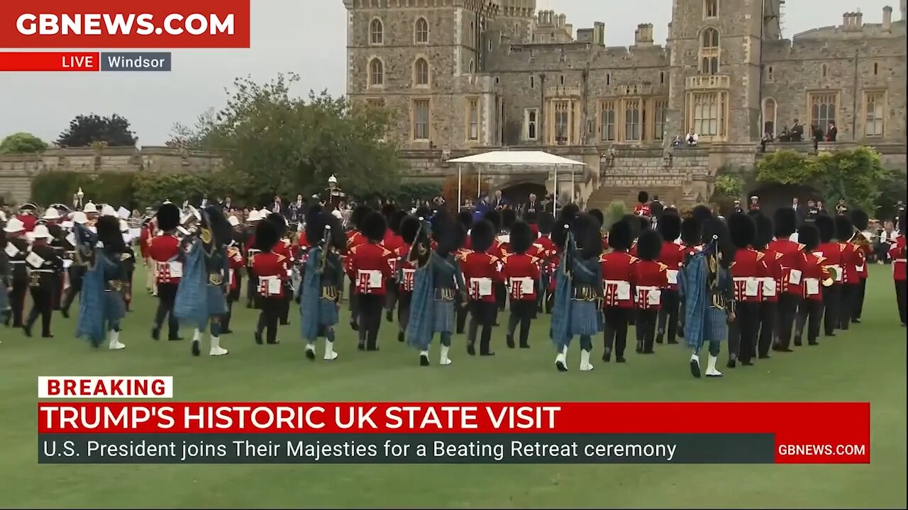 RAF Red Arrows fly over Windsor for PDJTs royal welcome
