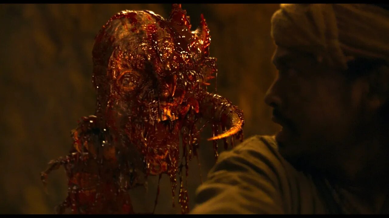 Omukade (2025) Exclusive Trailer / A Giant Centipede Monster Movie from Thailand!