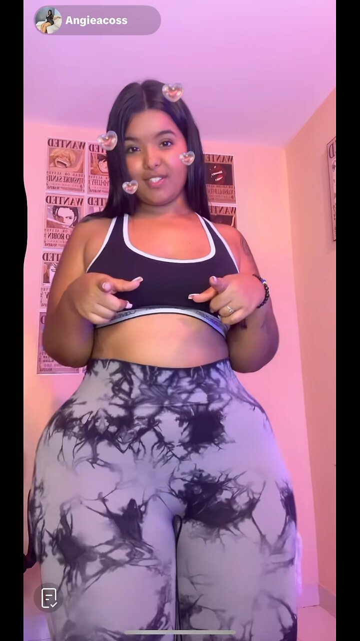 angieacoss Tiktok Live