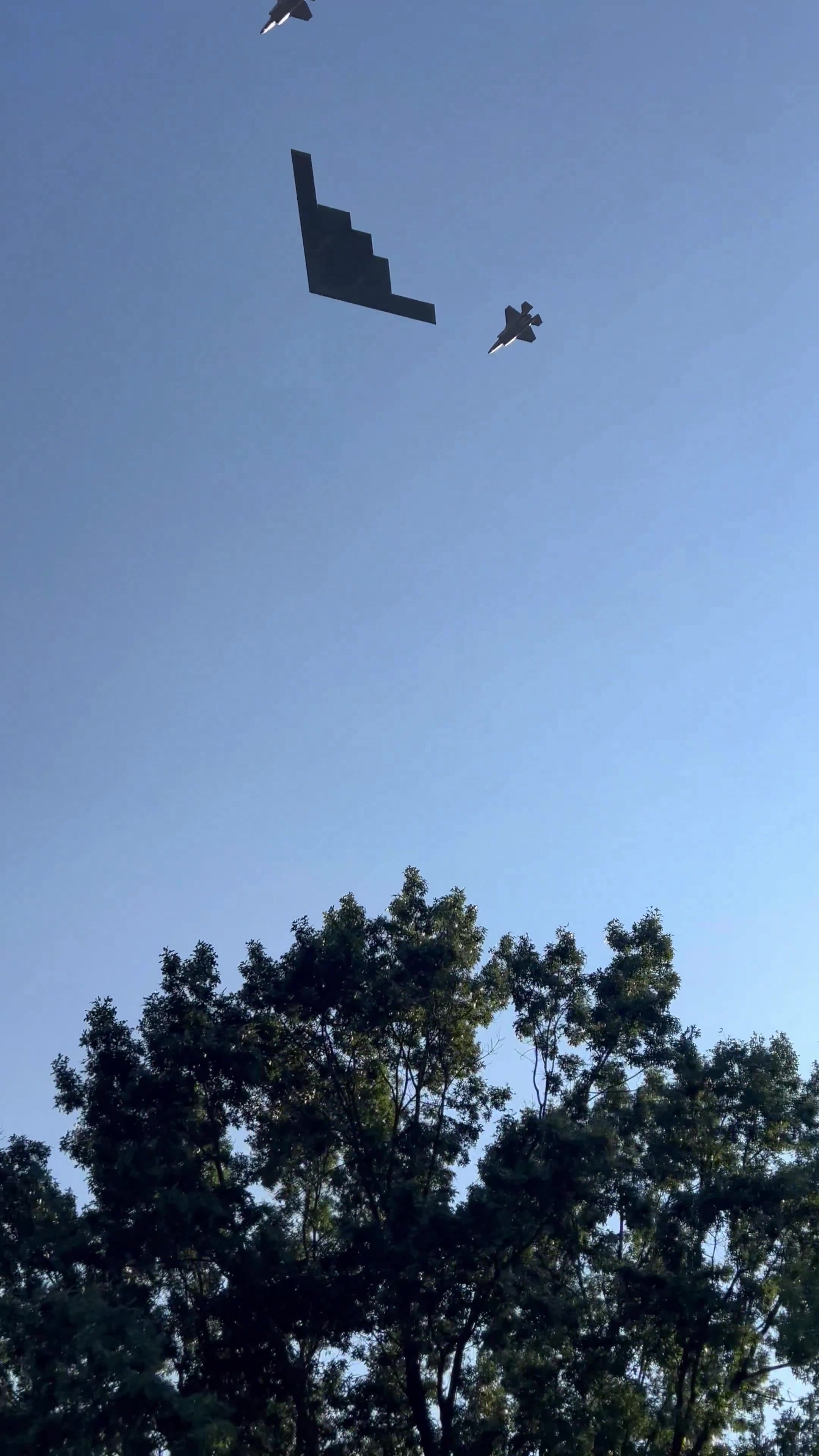 “USA! USA!” chant as the B2’s soar over the White House on July 4th, 2025