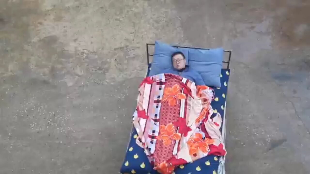 Chinese man build 300 creative, multifunctional cars inspired by childhood dreams
