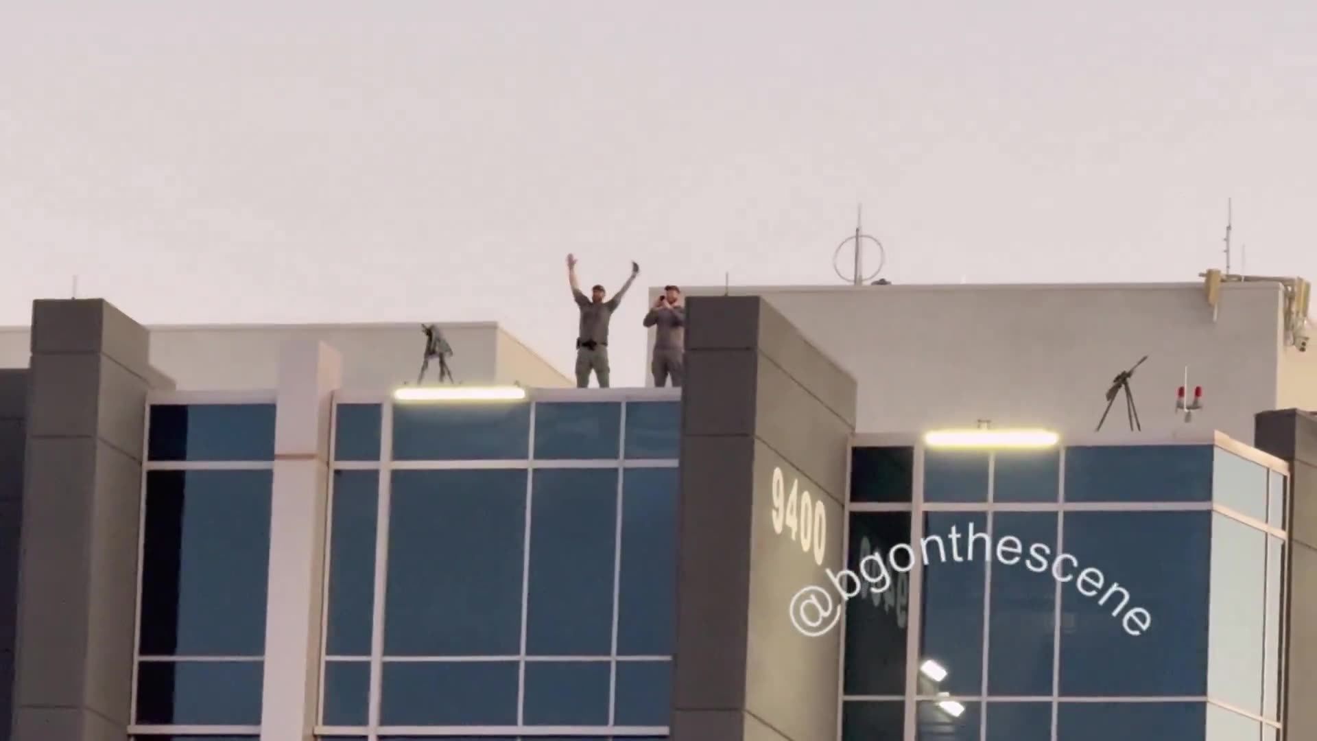 1000s CHEER as Secret Service Snipers HYPE up crowd from ROOF outside Charlie Kirks Memorial Service 9.21.25