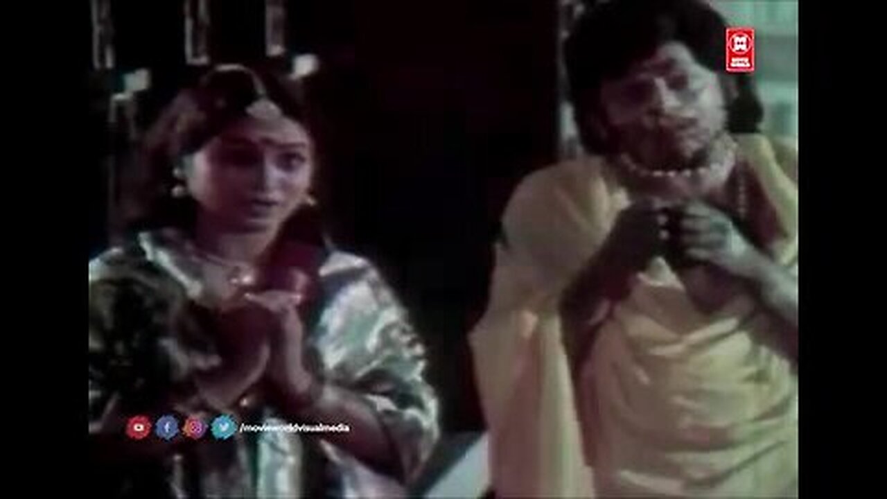 Kanna_Karmukilolivarna___Krishna_Guruvayoorappa___V_Dakshinamoorthy___Kalyani_Menon___Old_is_Gold