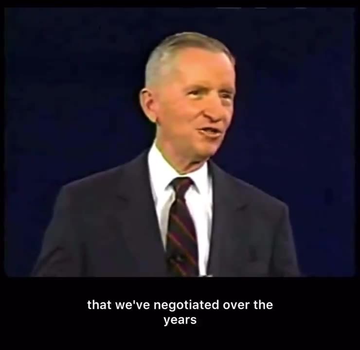 Ross Perot is looking down right now and saying “I TOLF YOU SO”