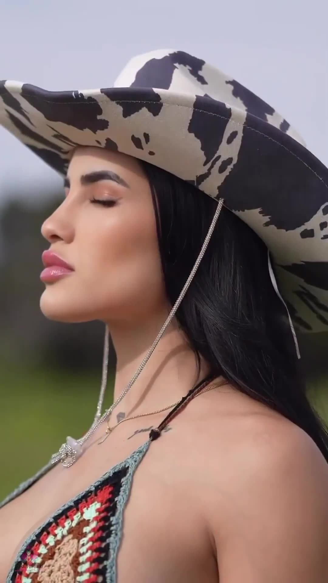 Paulina Cruz_ Colombian Model & influencer _ Biography & Insights