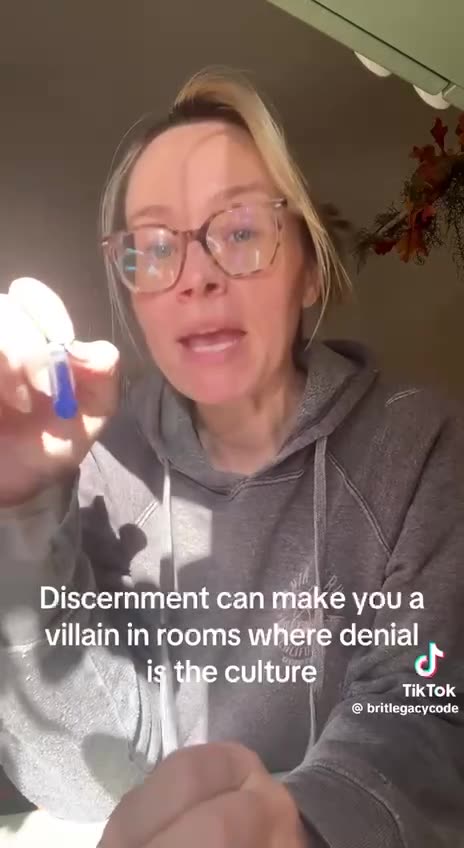 💥 Discernment Is Your Superpower 💥