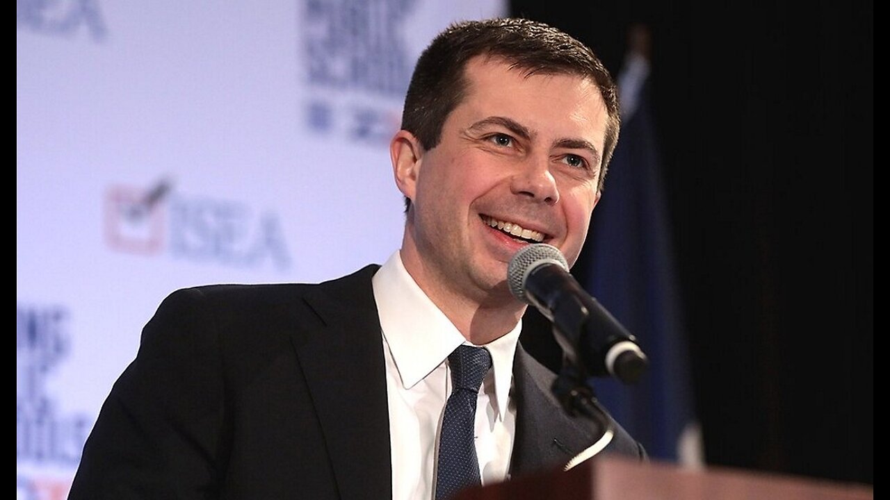 Theres a Surprise Leader in Polling for Next Democrat Presidential Nominee