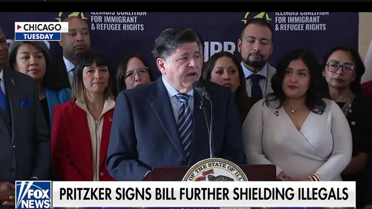 🚨Tom Homan CLAPS BACK at Gov Pritzker signing law to shield illegals, telling ICE they arent welcome in Illinois (12/10/25)