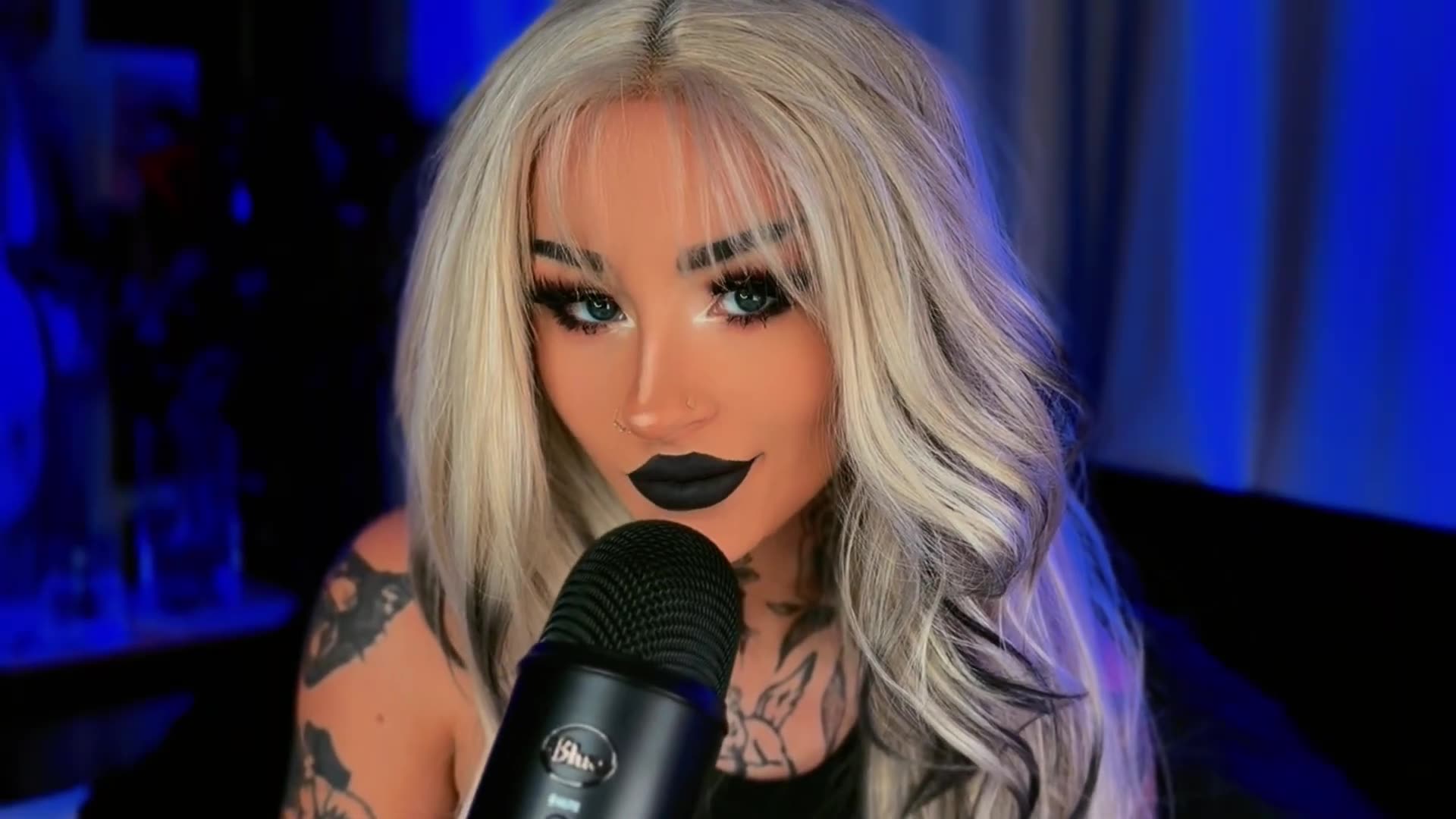 -ASMR-mouth-sounds-to-make-you-weak