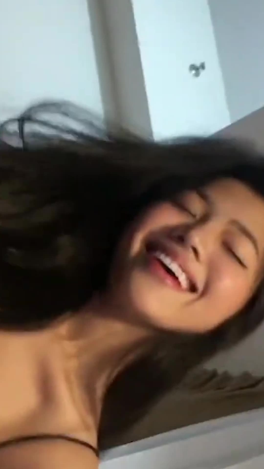 Viral Pinay Cuties doing TikTok for Views
