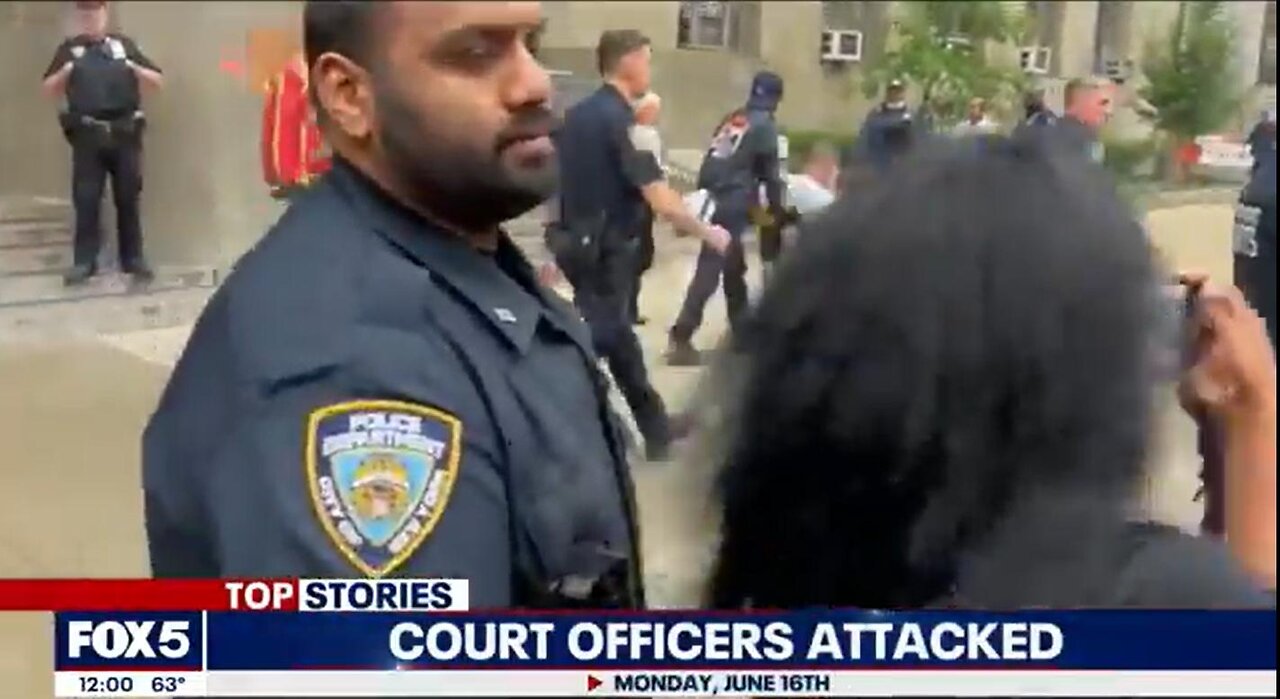 Knife-Wielding Man w/ 18 Priors Slashes 2 Court Officers in Manhattan Criminal Court in targeted attack 6.16.25