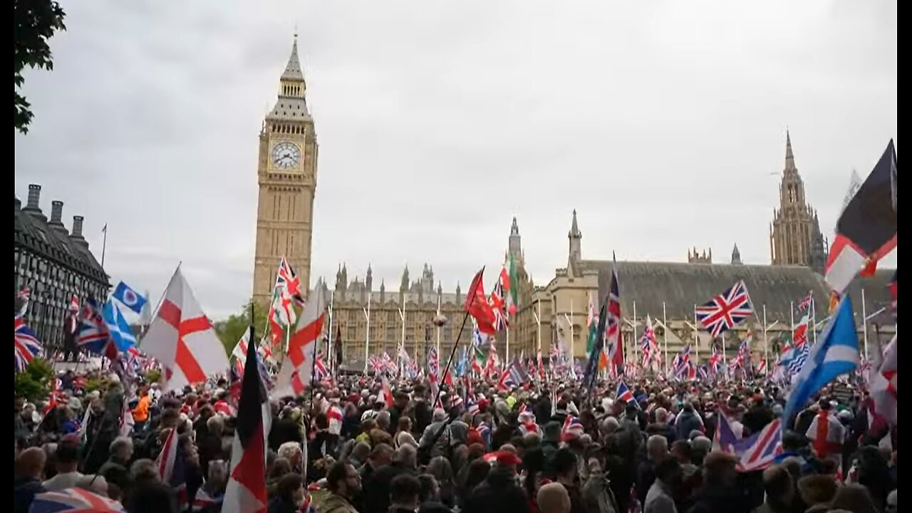 Tommy Robinsons Anti-Immigration Protest LIVE – Unite the Kingdom Rally in Central London