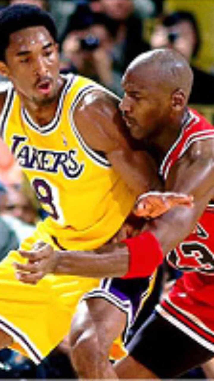 Kobe vs MJ: Who Had the Smoothest Footwork? ๐๐๐
