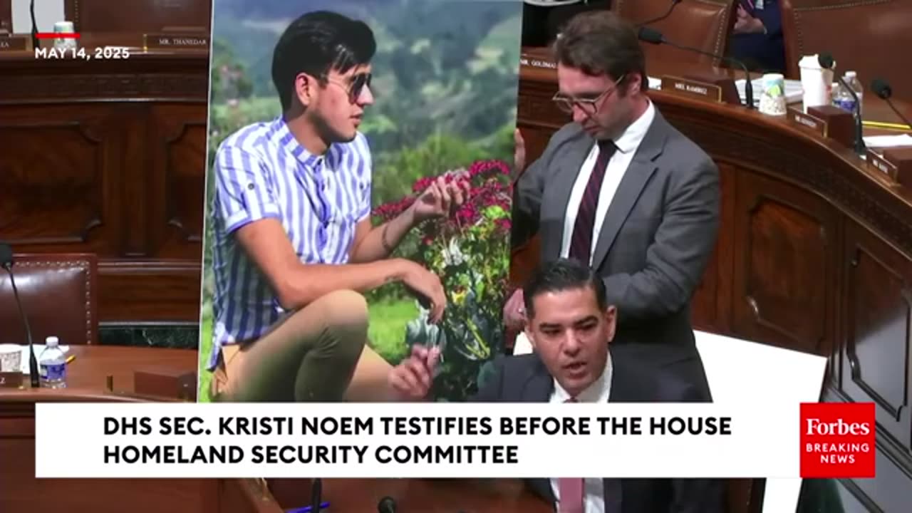 You Are Breaking Your Oath: Robert Garcia Directly Confronts Kristi Noem About Deported Asylee