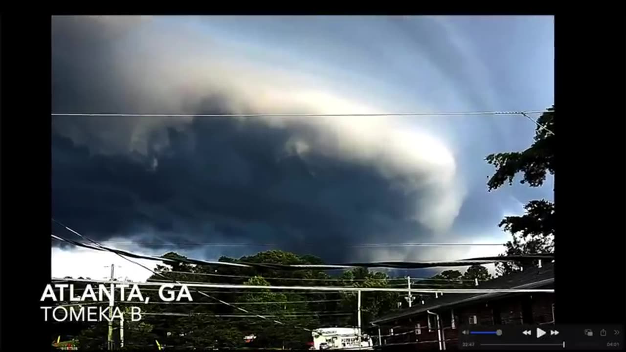 MrMBB333 - Theres something BIG out there and the atmosphere is reacting to it!