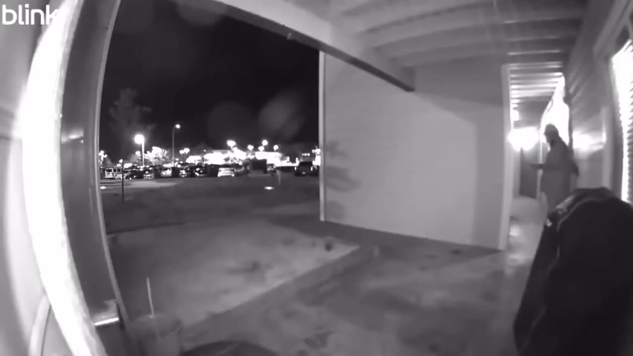 WATCH: Suspect killed after opening fire at 2 Colorado Springs police officers early