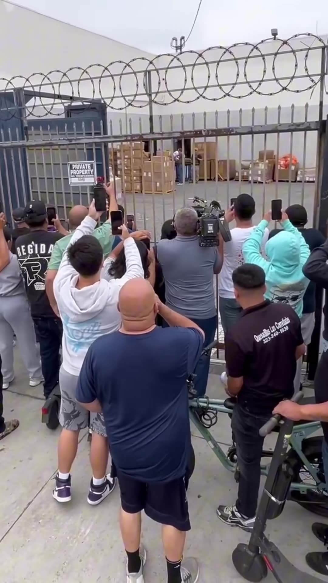 ICE Raids & Flash Bangs in DTLA Los Angeles, California