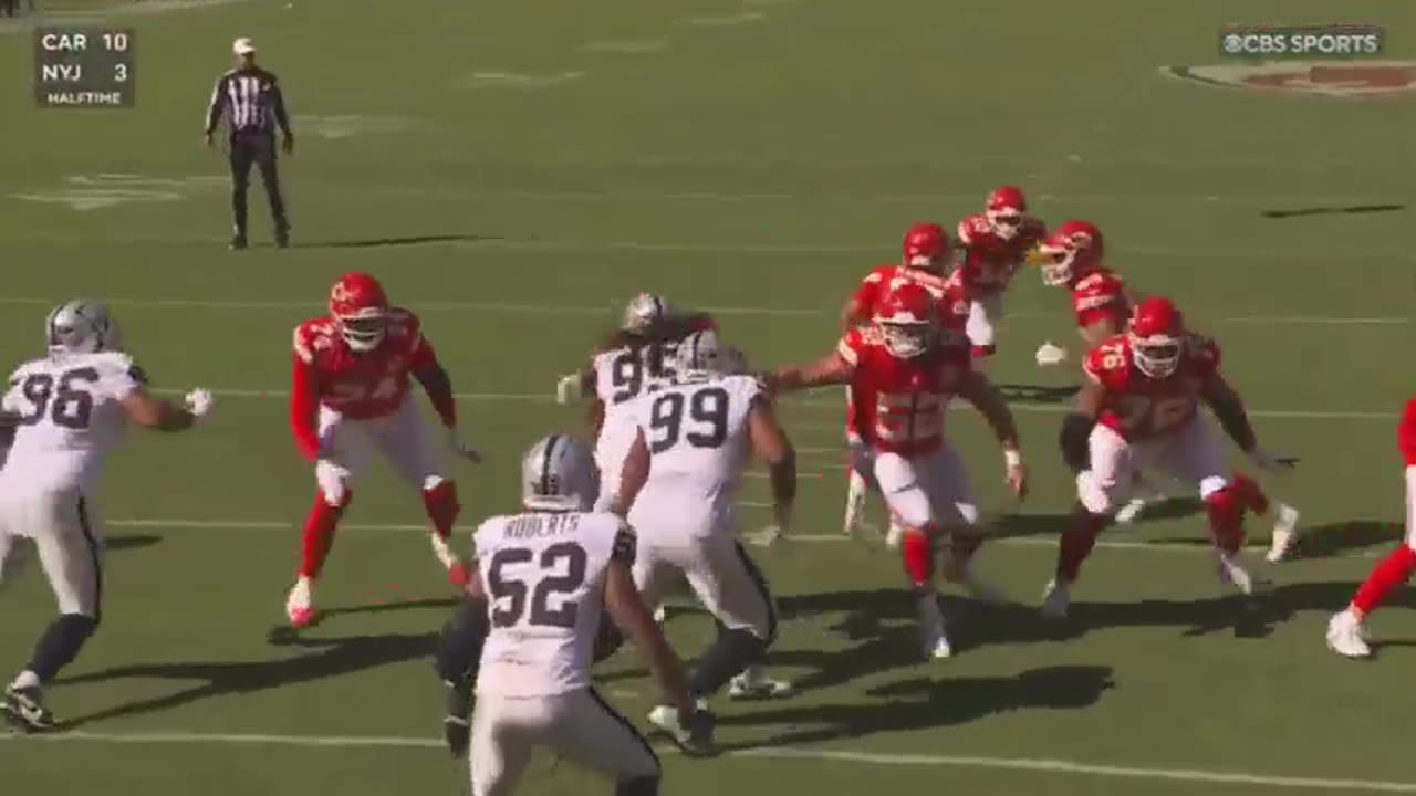 US Sports Football Feat. Las Vegas Raiders vs. Kansas City Chiefs Game Highlights