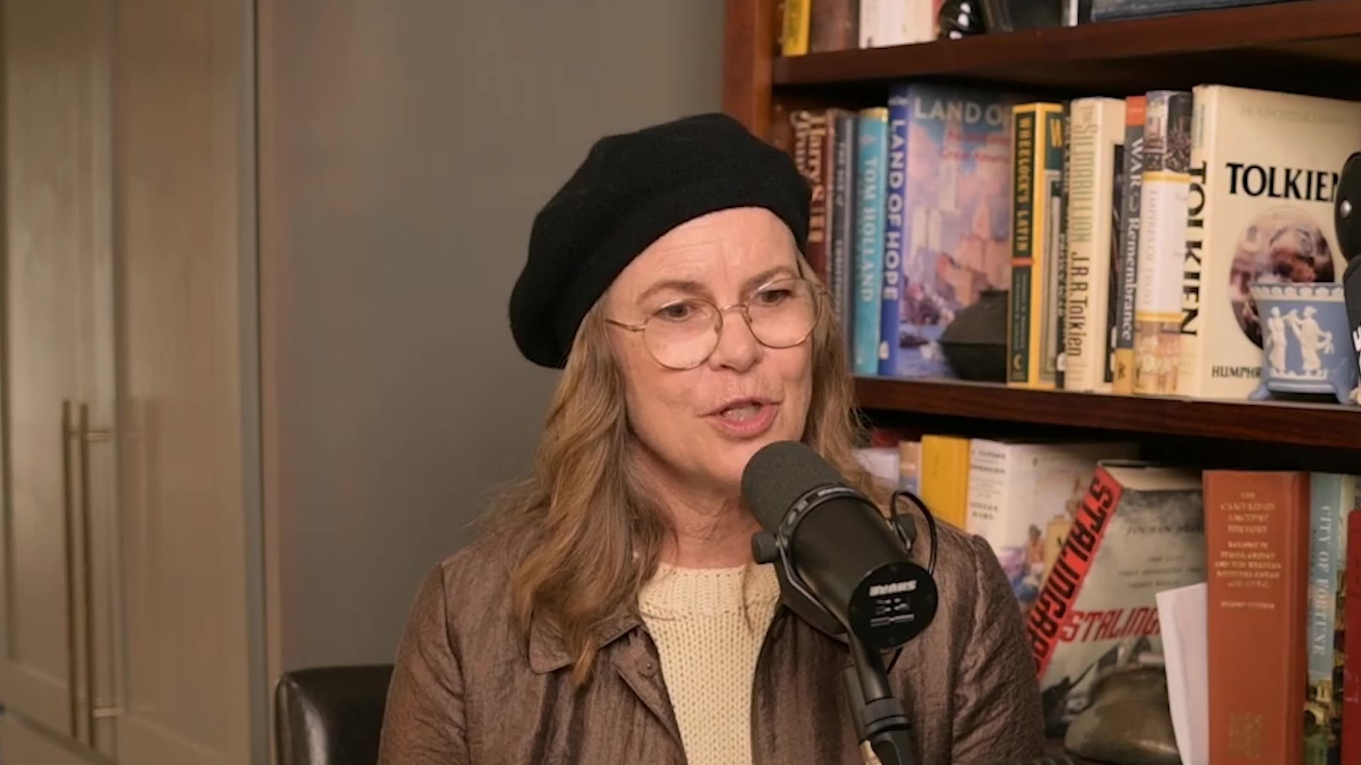 Victor Davis Hanson: Comey Knew Clinton Had Cooked Up the Collusion Hoax