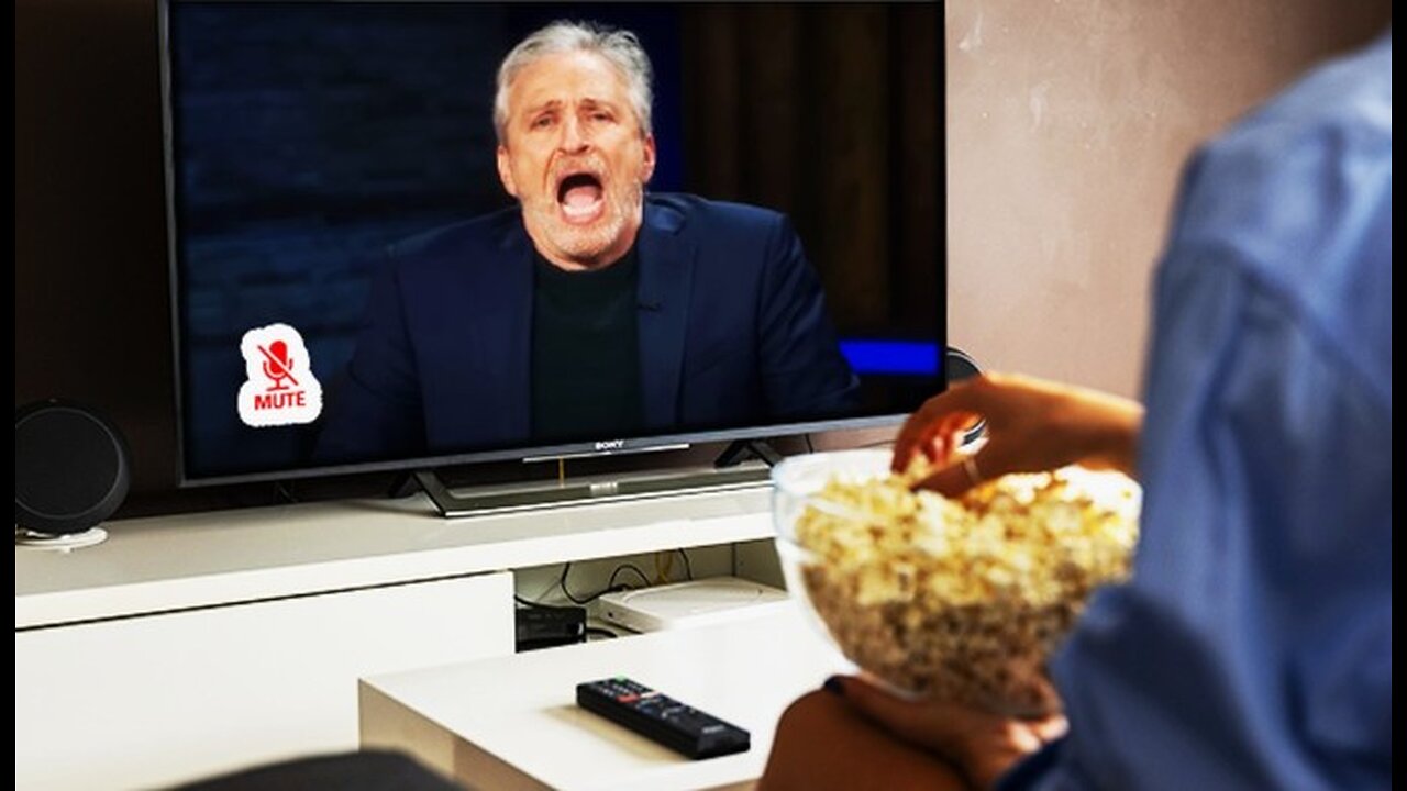 Jon Stewart Beclowns Himself Into Next Week, Calls Trumps Bid
