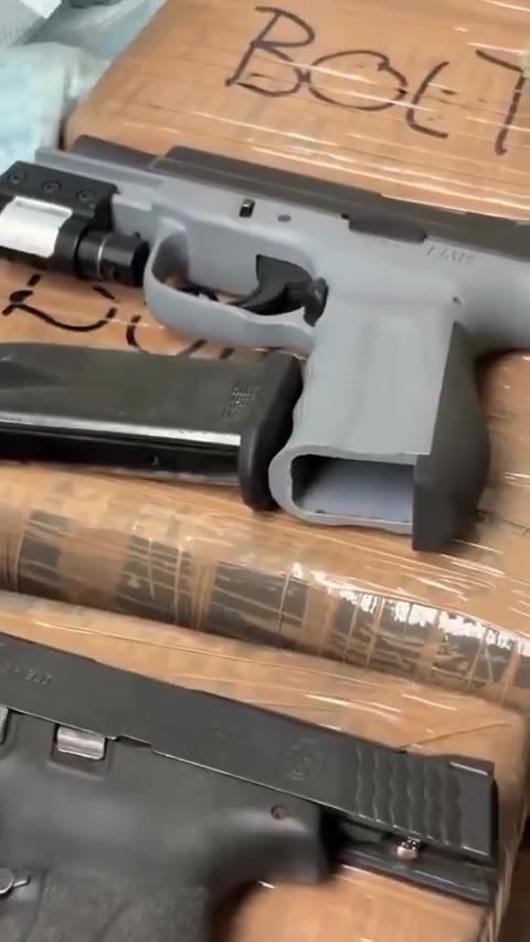 It wasn’t a ICE RAID 🤦♂️
