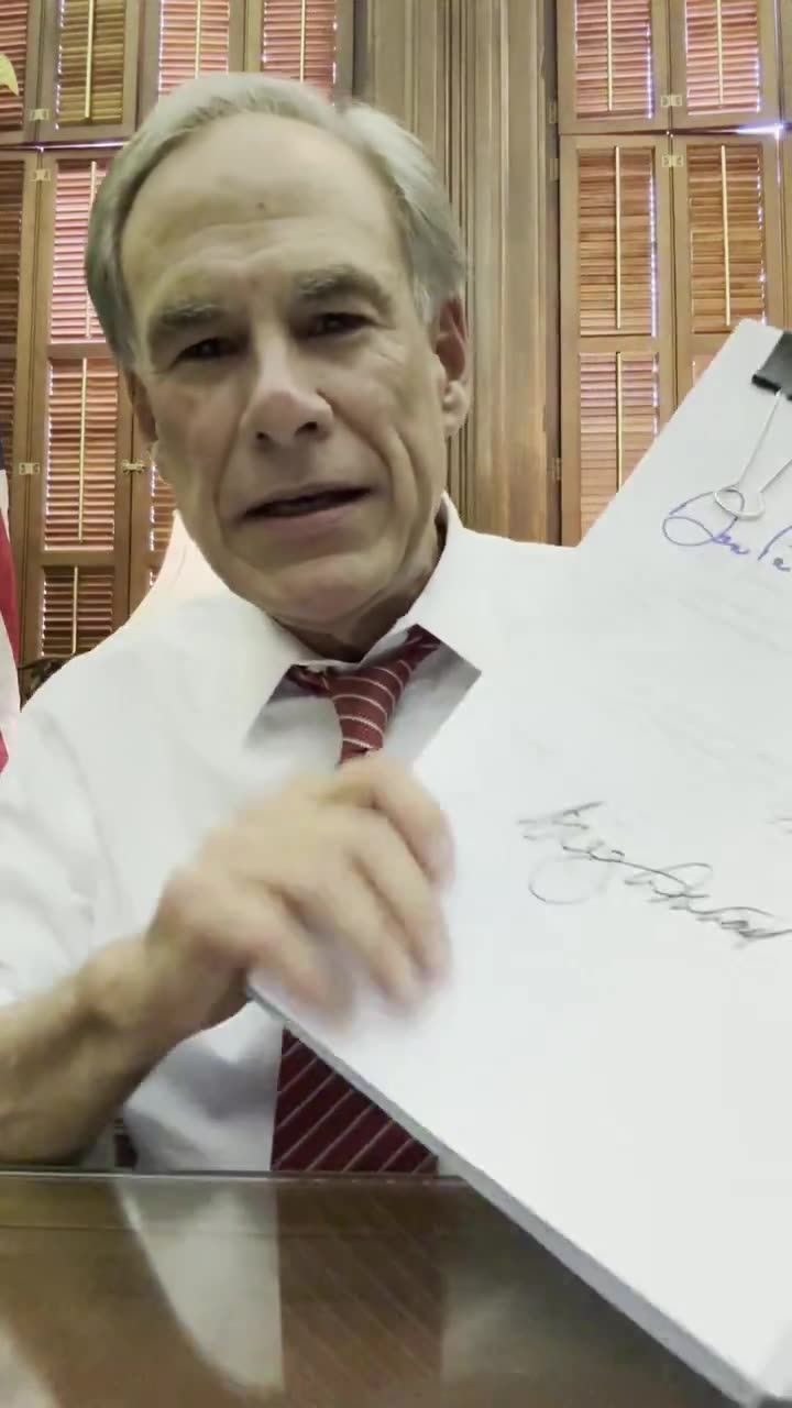 Texas Gov. Greg Abbott signs the “One Big Beautiful Map” into law