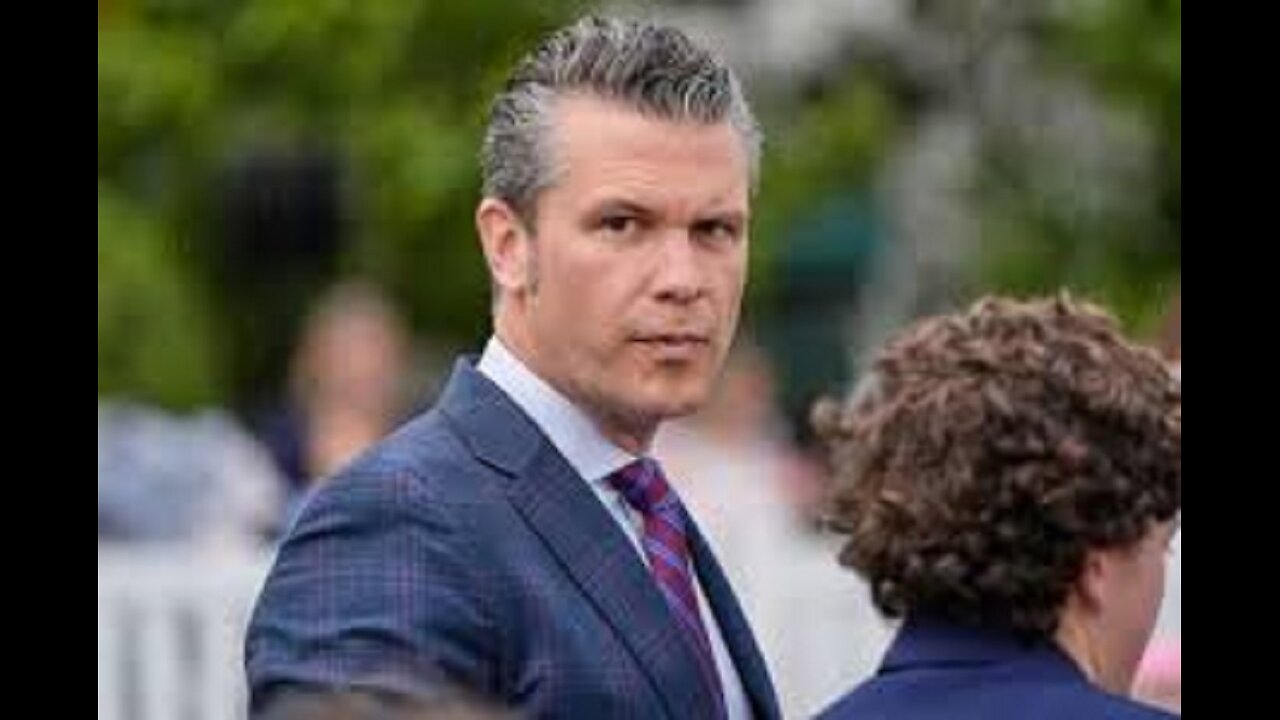 Trump Backs Hegseth I Dont View Signal as Important