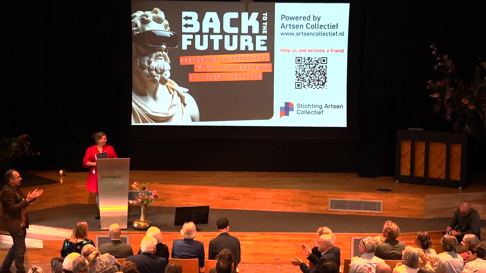 Dr. Jona Walk speech at Back To the Future-Congres