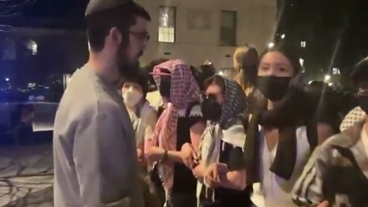 Jewish Students Arent Allowed To Walk Through Yales Campus Anymore