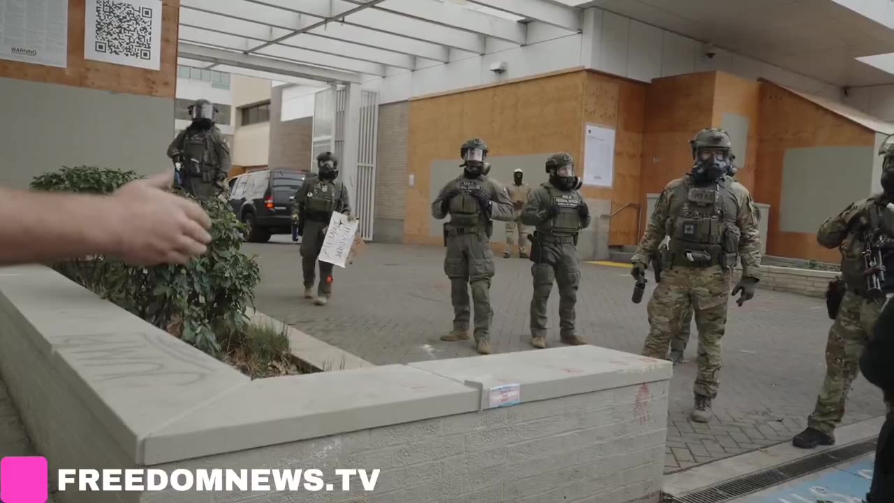 PORTLAND: Tear Gas released by Portland Federal Agents at Anti-ICE Protesters