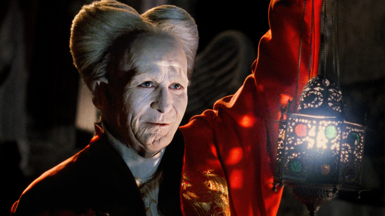 Why Bram Stokers Dracula Is The Ultimate Vampire Movie