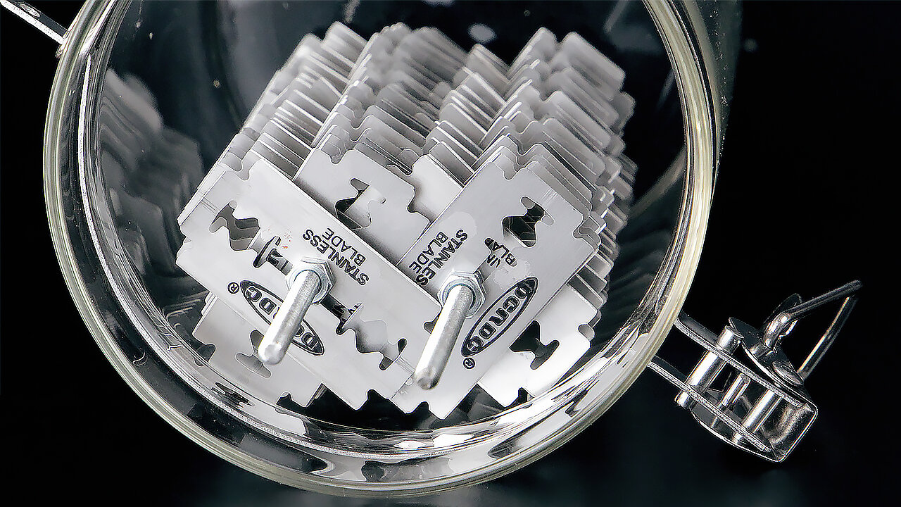 Make a Powerful HHO Generator: Using 100 + Razor Blades for Electrolysis 2500 °C - DIY Hydrogen