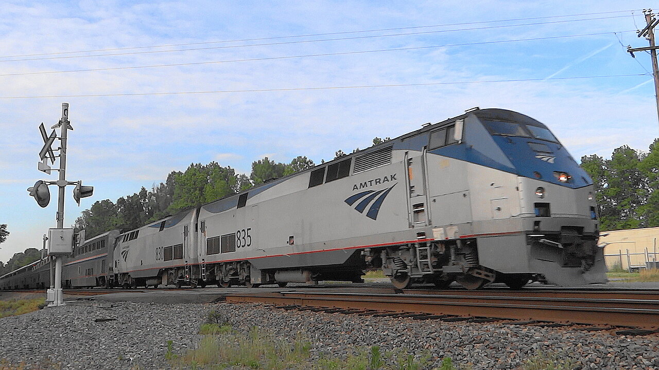 π Longest Amtrak Revenue Train in the World π