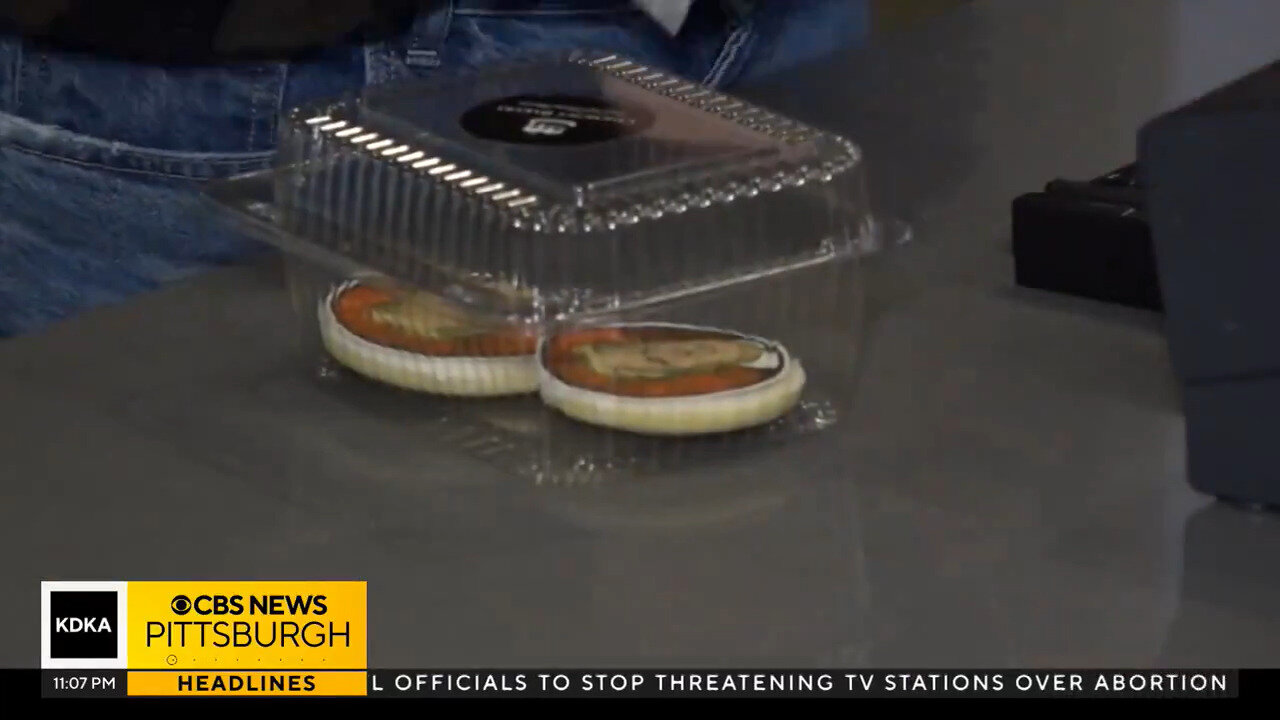 Trump Is DOMINATING Cookie Sales At Pittsburgh Bakery: We Didnt Find Anyone Buying Harris Cookies