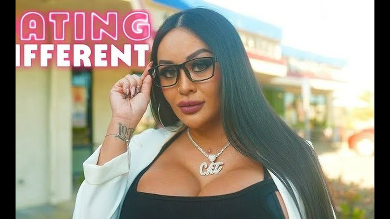 Im A Plastic Bimbo - Can My Date Handle It? | DATING DIFFERENT