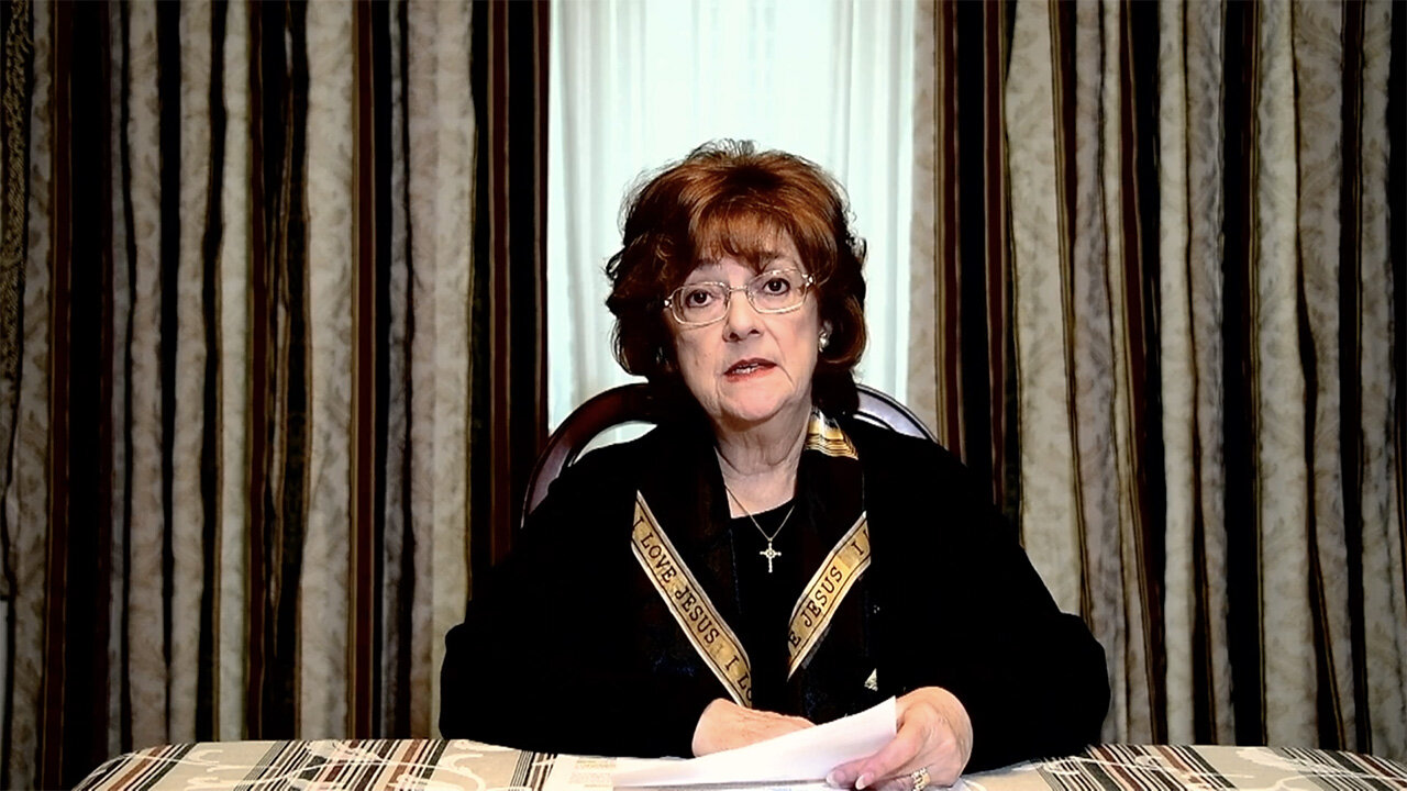 Vblog 041 Adventures in the Word with Mary / Thy Kingdom Come, thy Will Be Done